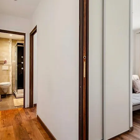 2-3 Pieces Au Coeur D'antibes- & Gare A Pied Appartement *