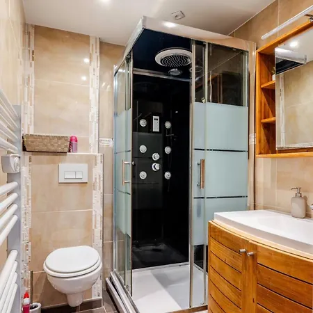 2-3 Pieces Au Coeur D'antibes- & Gare A Pied Appartement